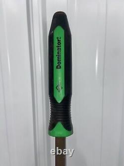 Dominator Pry Bar Curved (58C) Green Made In USA Used