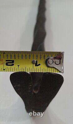 Hand Forged Crow Bar Pry Puller Wrecking Twist Design Old Tool Antique Vintage